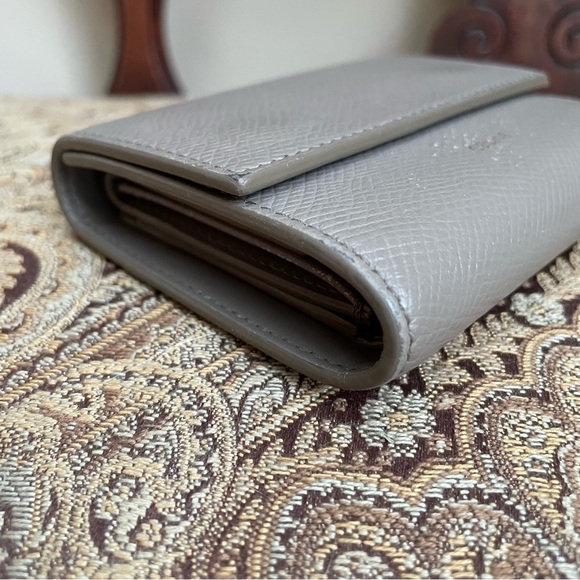 Celine Paris Light Gray Pebbled Leather Trifold Wallet Authentic Made in Italy - Picture 16 of 16
